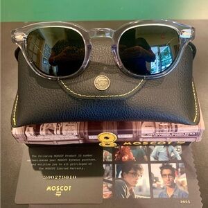 MOSCOT ORIGINALS NYC LEMTOSH 
LIGHT GREY 46mm Round Sunglasses with G-15 Lenses